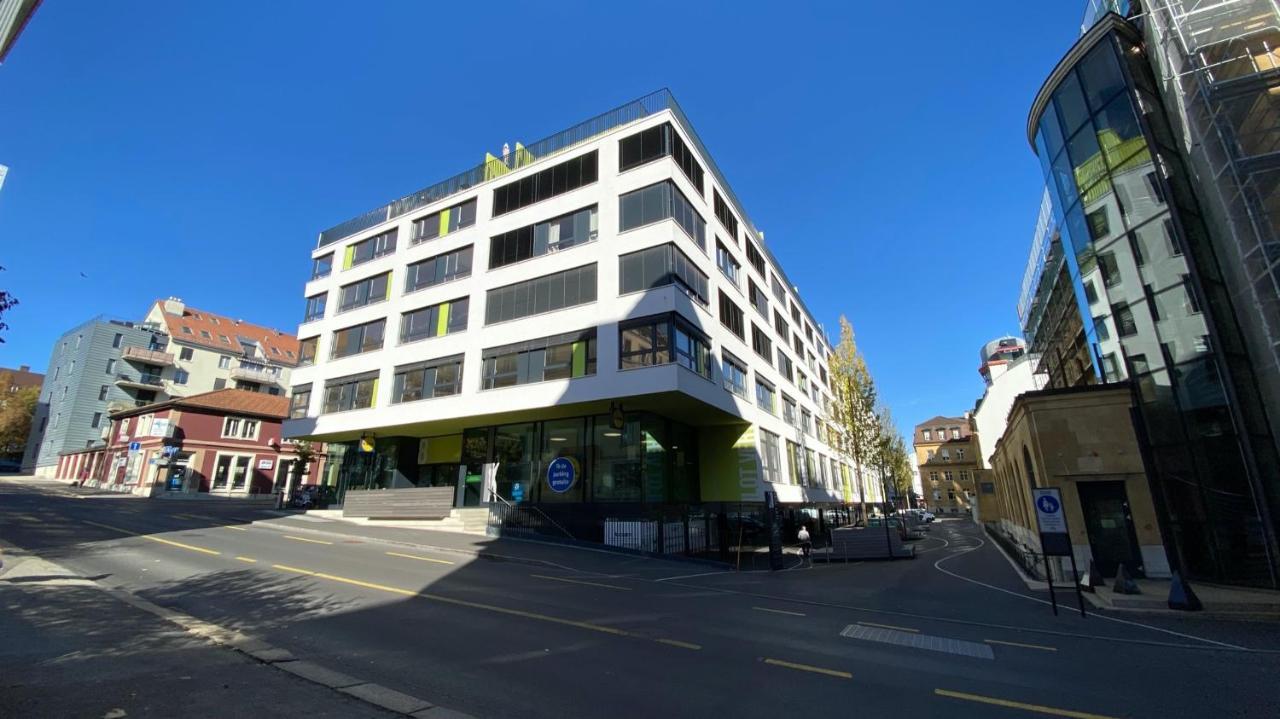 Superbe Modern Apartment In City Center La Chaux De Fonds Luaran gambar